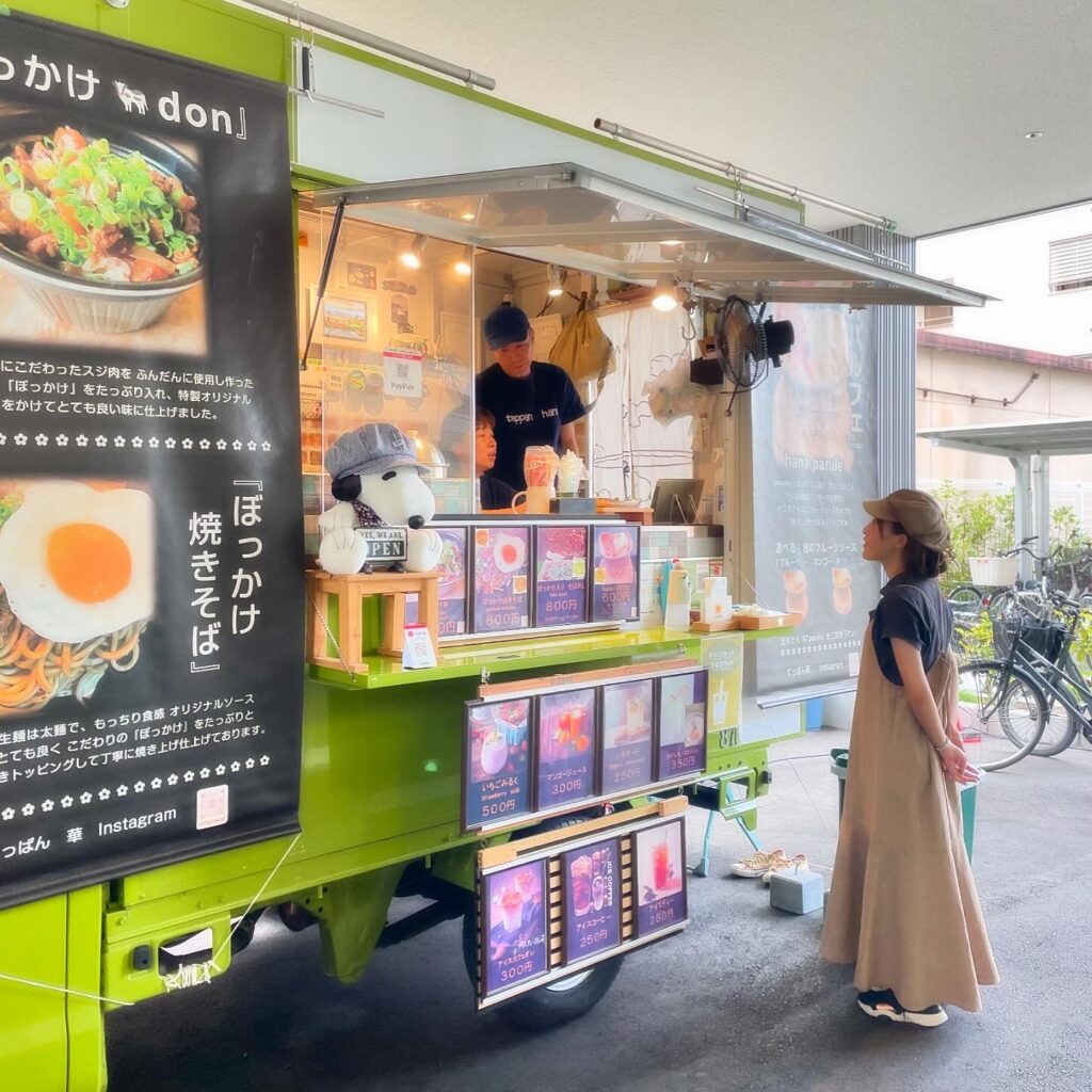キッチンカー 焼きそば